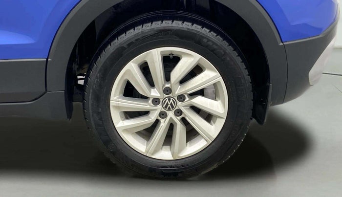 2023 Volkswagen TAIGUN HIGHLINE 1.0 TSI MT, Petrol, Manual, 11,908 km, Left Rear Wheel