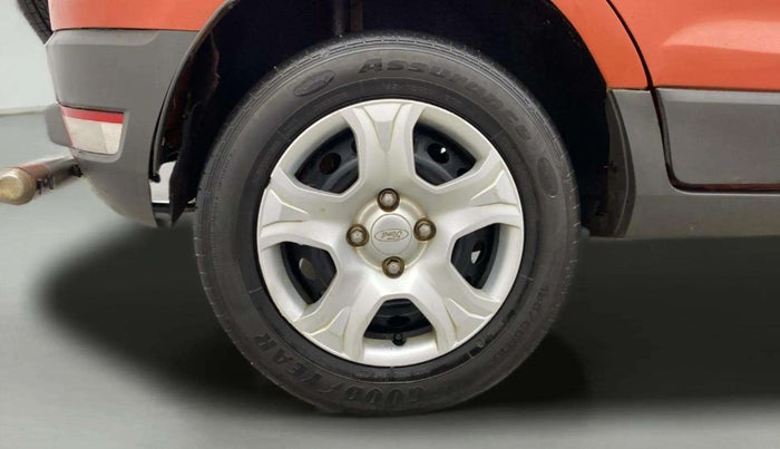 2015 Ford Ecosport TREND 1.5L PETROL, Petrol, Manual, 1,10,871 km, Right Rear Wheel
