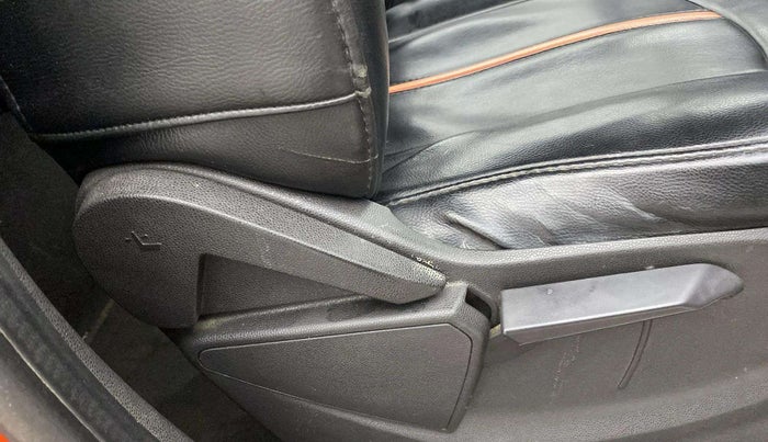 2015 Ford Ecosport TREND 1.5L PETROL, Petrol, Manual, 1,10,871 km, Driver Side Adjustment Panel