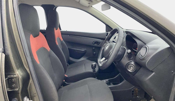 2017 Renault Kwid RXL, Petrol, Manual, 39,846 km, Right Side Front Door Cabin