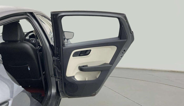 2022 Tata ALTROZ XT DIESEL, Diesel, Manual, 57,833 km, RHS Rear Door