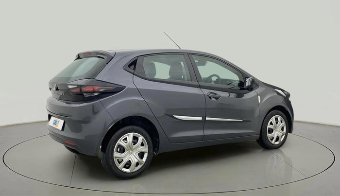 2022 Tata ALTROZ XT DIESEL, Diesel, Manual, 57,833 km, Right Back Diagonal
