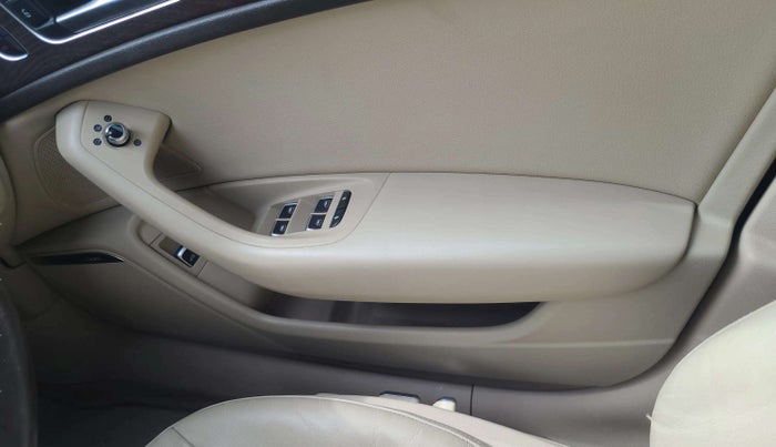 2015 Audi A6 35 TDI S LINE, Diesel, Automatic, 83,666 km, Driver Side Door Panels Control
