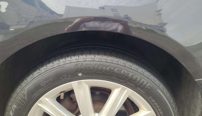 2015 Audi A6 35 TDI S LINE, Diesel, Automatic, 83,666 km, Left Front Tyre Tread