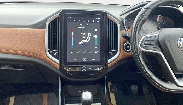 2020 MG HECTOR PLUS SHARP 2.0 DIESEL TURBO MT 6-STR, Diesel, Manual, 58,261 km, Air Conditioner