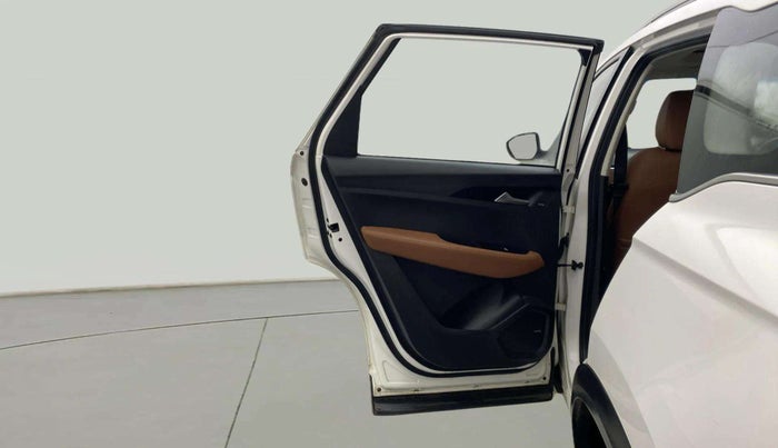 2020 MG HECTOR PLUS SHARP 2.0 DIESEL TURBO MT 6-STR, Diesel, Manual, 58,261 km, LHS Rear Door