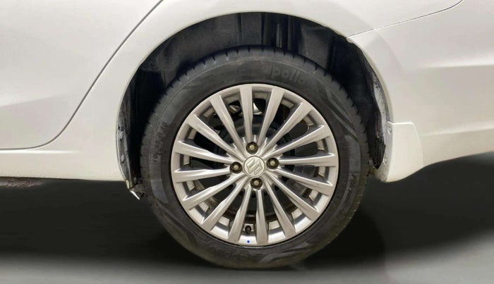 2017 Maruti Ciaz ALPHA 1.4 PETROL, Petrol, Manual, 65,073 km, Left Rear Wheel