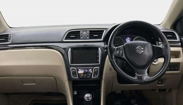 2017 Maruti Ciaz ALPHA 1.4 PETROL, Petrol, Manual, 65,073 km, Dashboard