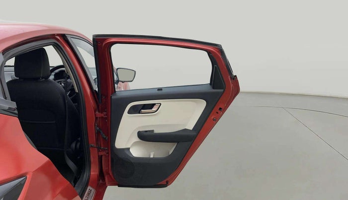 2022 Tata ALTROZ XZ PLUS PETROL, Petrol, Manual, 19,677 km, RHS Rear Door