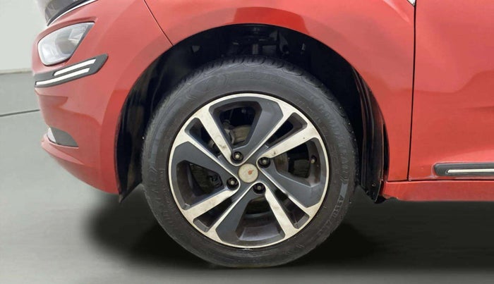 2022 Tata ALTROZ XZ PLUS PETROL, Petrol, Manual, 19,677 km, Left Front Wheel