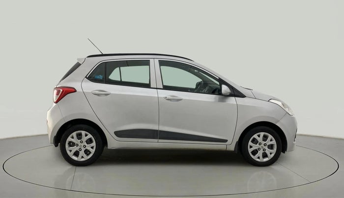 2016 Hyundai Grand i10 SPORTZ 1.2 KAPPA VTVT, Petrol, Manual, 64,303 km, Right Side View