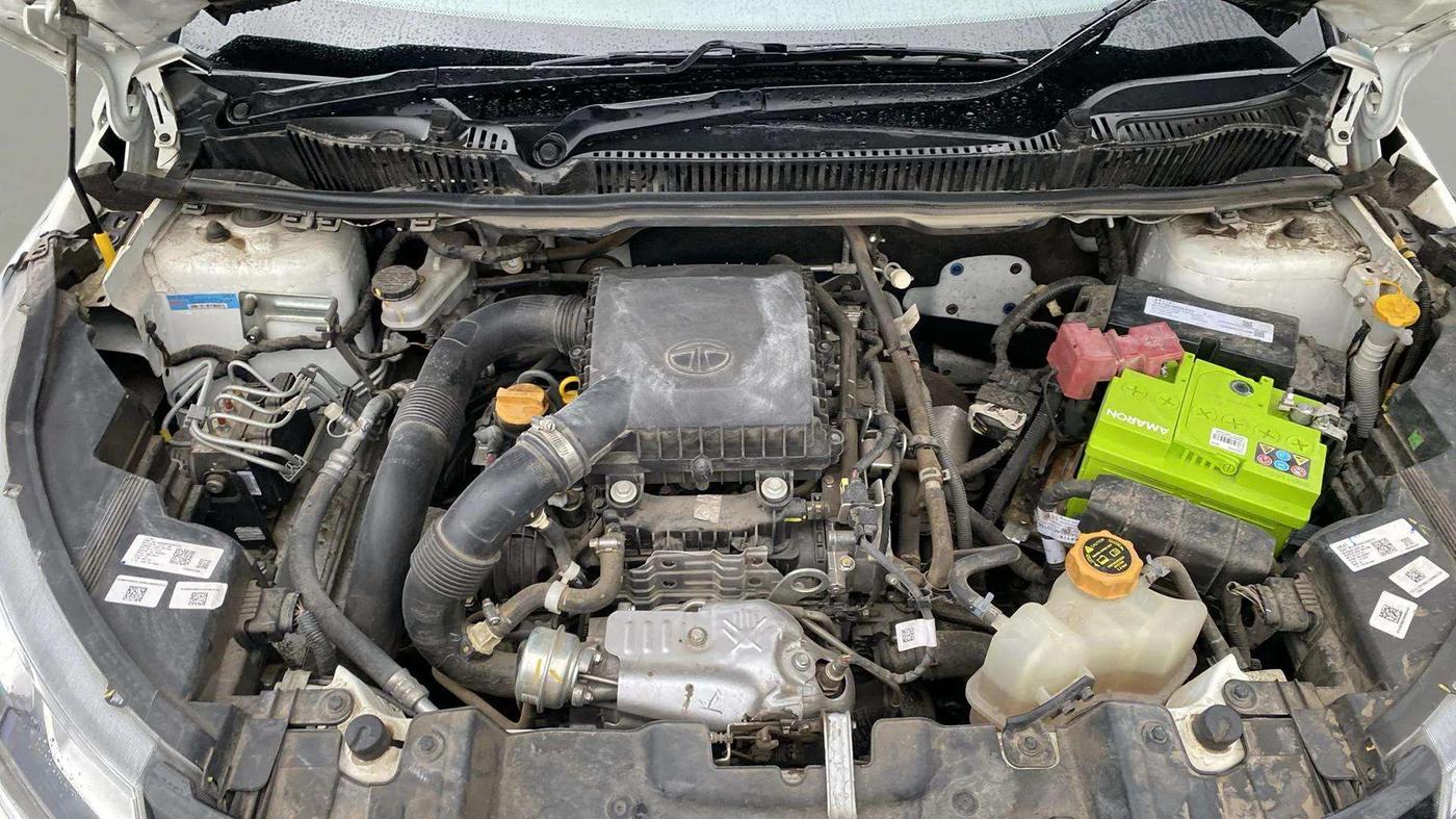 2023 Tata NEXON XM PLUS SUNROOF PETROL, Petrol, Manual, 10,789 km, Engine View