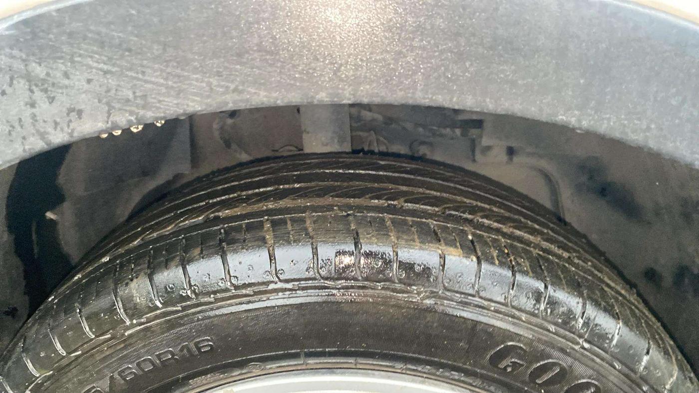 2023 Tata NEXON XM PLUS SUNROOF PETROL, Petrol, Manual, 10,789 km, Right Front Tyre Tread