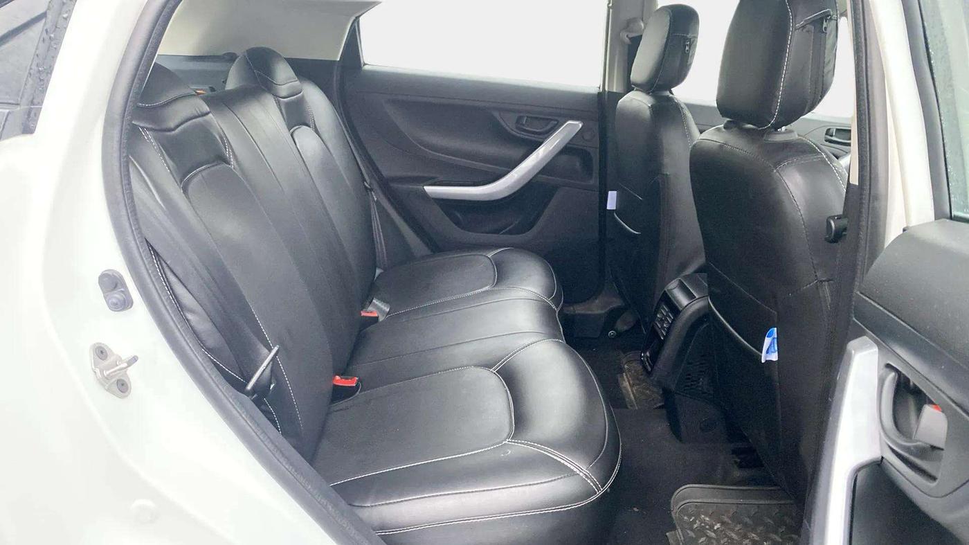 2023 Tata NEXON XM PLUS SUNROOF PETROL, Petrol, Manual, 10,789 km, Right Side Rear Door Cabin