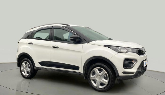 2023 Tata NEXON XM PLUS SUNROOF PETROL, Petrol, Manual, 10,720 km, Right Front Diagonal