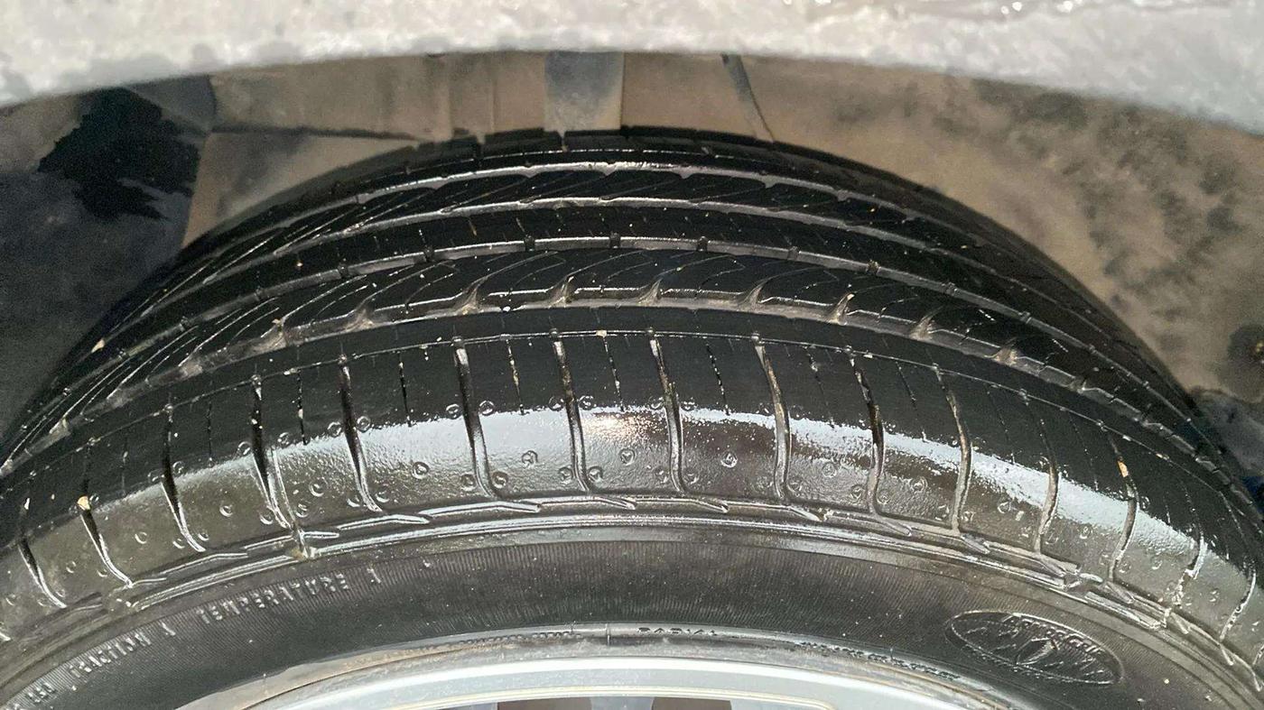 2023 Tata NEXON XM PLUS SUNROOF PETROL, Petrol, Manual, 10,789 km, Right Rear Tyre Tread