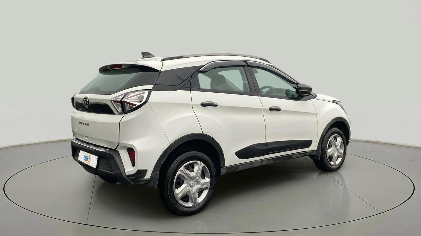 2023 Tata NEXON XM PLUS SUNROOF PETROL, Petrol, Manual, 10,789 km, Right Back Diagonal