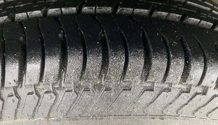 2013 Nissan Sunny XL, Petrol, Manual, 51,413 km, Right Rear Tyre Tread