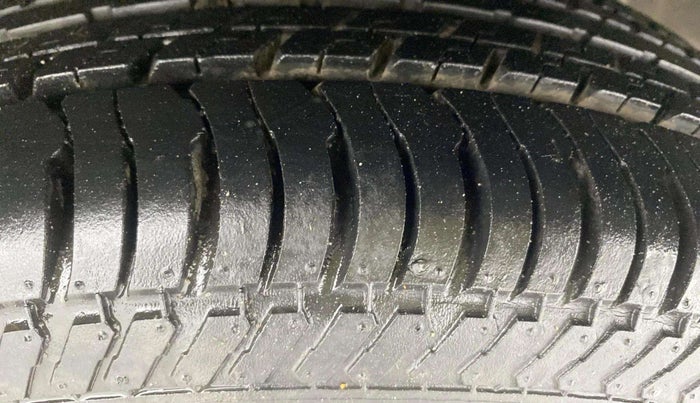 2013 Nissan Sunny XL, Petrol, Manual, 51,413 km, Left Rear Tyre Tread