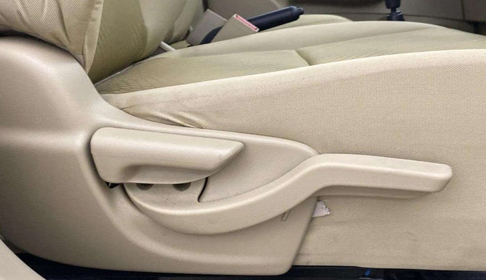 2015 Honda Amaze 1.2L I-VTEC VX, Petrol, Manual, 29,822 km, Driver Side Adjustment Panel