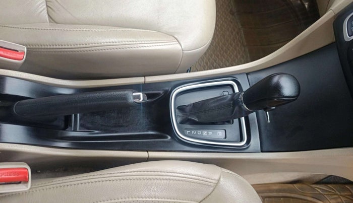 2019 Maruti Ciaz ALPHA  AT 1.5 SHVS PETROL, Petrol, Automatic, 55,472 km, Gear Lever