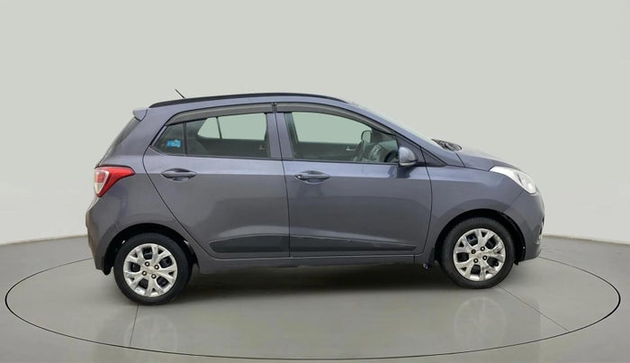 2015 Hyundai Grand i10 SPORTZ 1.2 KAPPA VTVT, Petrol, Manual, 84,815 km, Right Side View