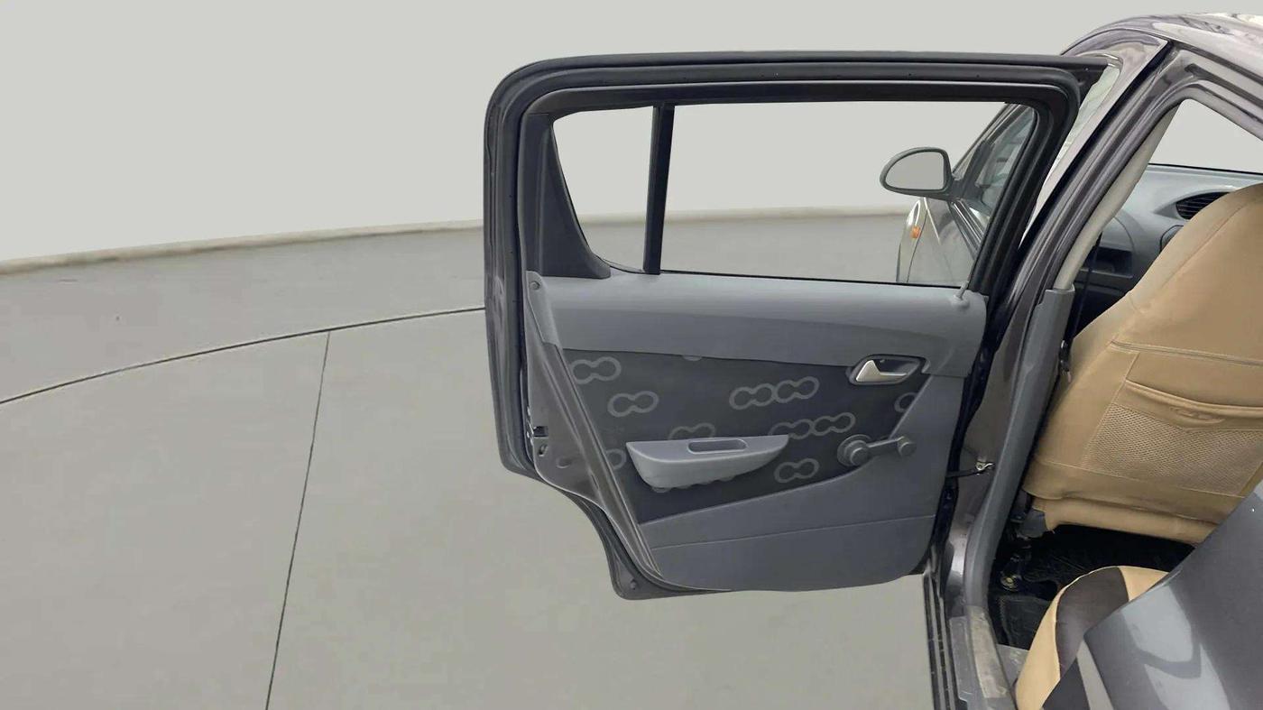 2016 Maruti Alto 800 VXI, Petrol, Manual, 24,496 km, LHS Rear Door