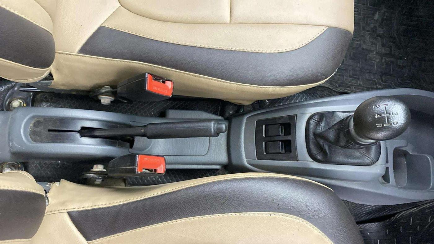 2016 Maruti Alto 800 VXI, Petrol, Manual, 24,496 km, Gear Lever