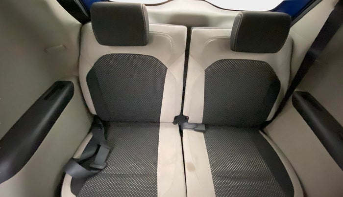 2020 Renault TRIBER RXZ, Petrol, Manual, 76,032 km, Third Seat Row ( optional )
