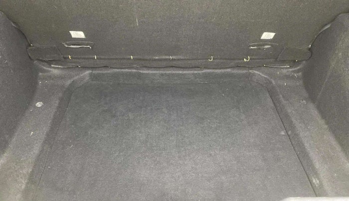 2021 Tata ALTROZ XM PETROL, Petrol, Manual, 25,320 km, Boot Inside