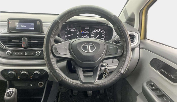 2021 Tata ALTROZ XM PETROL, Petrol, Manual, 25,320 km, Steering Wheel Close Up