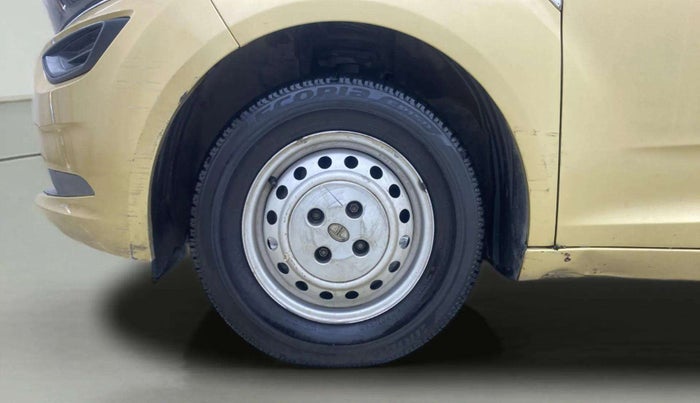 2021 Tata ALTROZ XM PETROL, Petrol, Manual, 25,320 km, Left Front Wheel