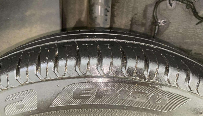 2021 Tata ALTROZ XM PETROL, Petrol, Manual, 25,320 km, Right Rear Tyre Tread
