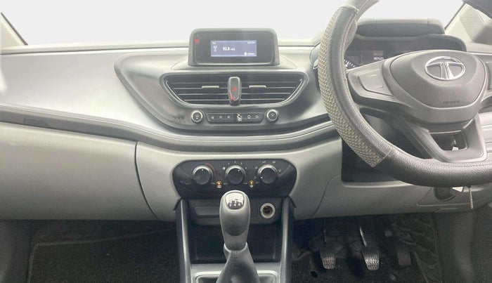2021 Tata ALTROZ XM PETROL, Petrol, Manual, 25,320 km, Air Conditioner