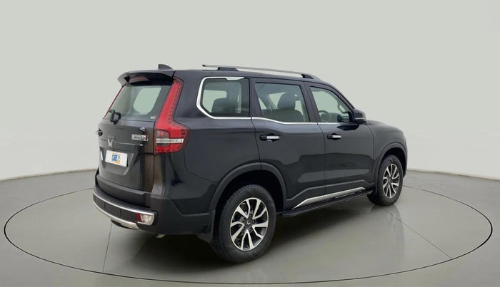 2024 Mahindra SCORPIO-N Z8 L PETROL MT 7 STR, Petrol, Manual, 22,469 km, Right Back Diagonal