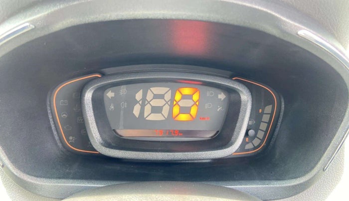 2017 Renault Kwid RXT 1.0, Petrol, Manual, 7,908 km, Odometer Image