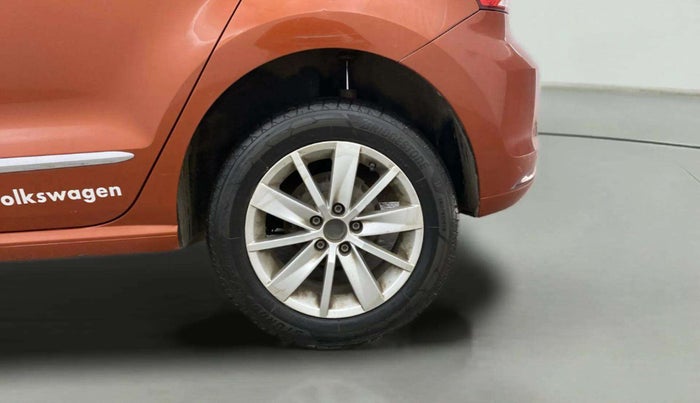 2016 Volkswagen Polo HIGHLINE1.5L, Diesel, Manual, 65,086 km, Left Rear Wheel