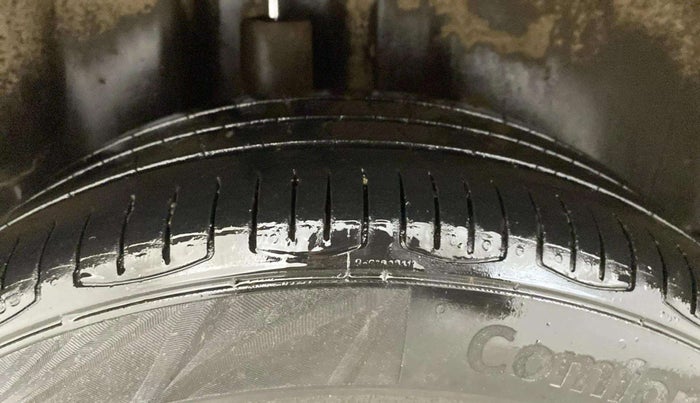 2016 Volkswagen Polo HIGHLINE1.5L, Diesel, Manual, 65,086 km, Left Front Tyre Tread