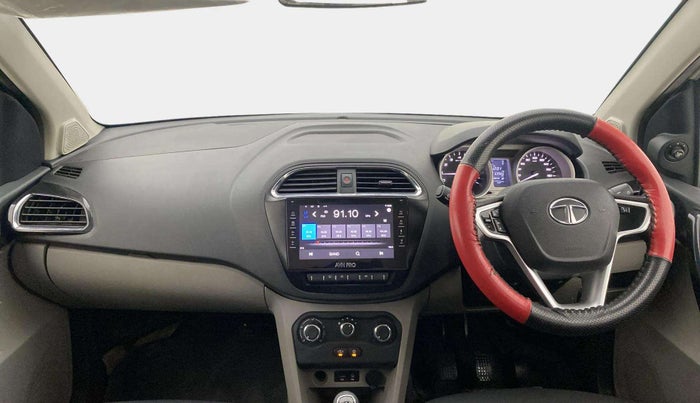 2017 Tata Tiago XZ PETROL, Petrol, Manual, 63,385 km, Dashboard