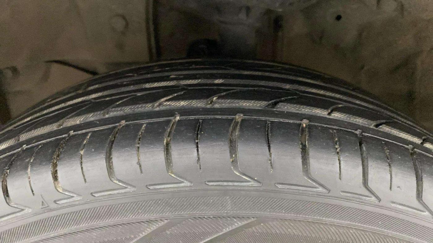 2020 Honda Amaze 1.2L I-VTEC VX, Petrol, Manual, 53,622 km, Left Front Tyre Tread