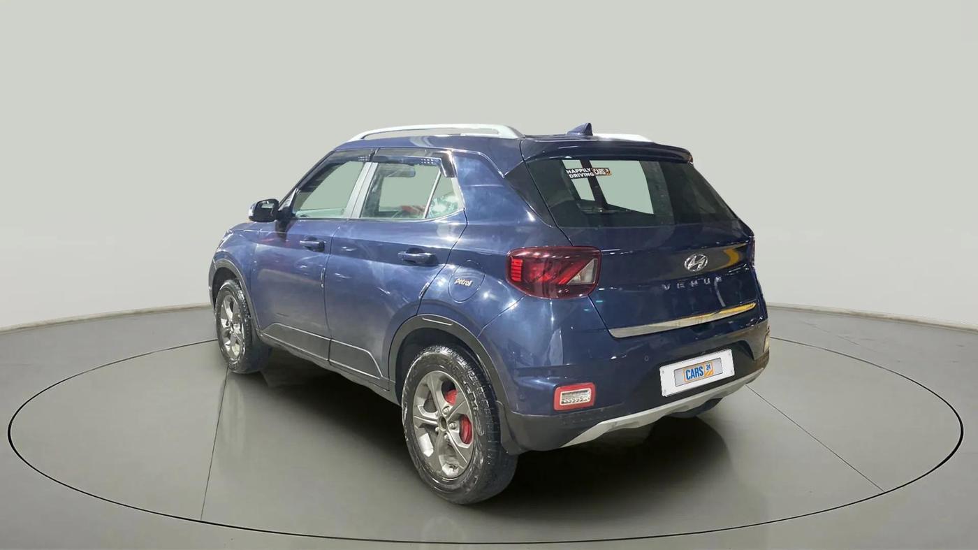 2022 Hyundai VENUE S+ 1.2, Petrol, Manual, 20,676 km, Left Back Diagonal