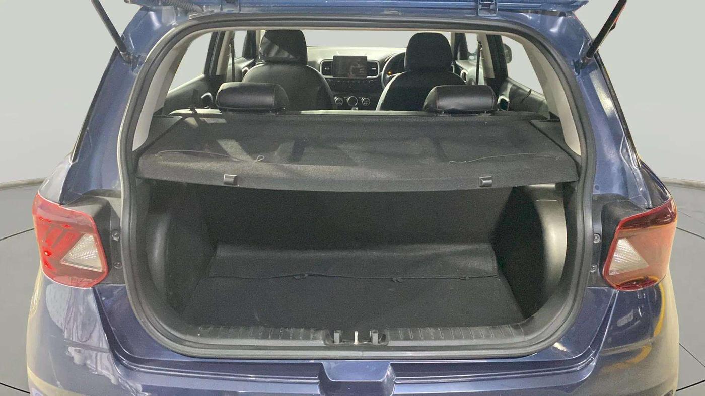 2022 Hyundai VENUE S+ 1.2, Petrol, Manual, 20,676 km, Boot Inside
