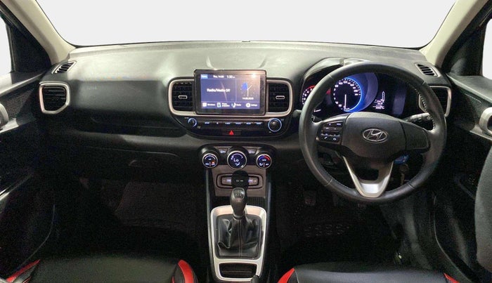 2022 Hyundai VENUE S+ 1.2, Petrol, Manual, 20,434 km, Dashboard