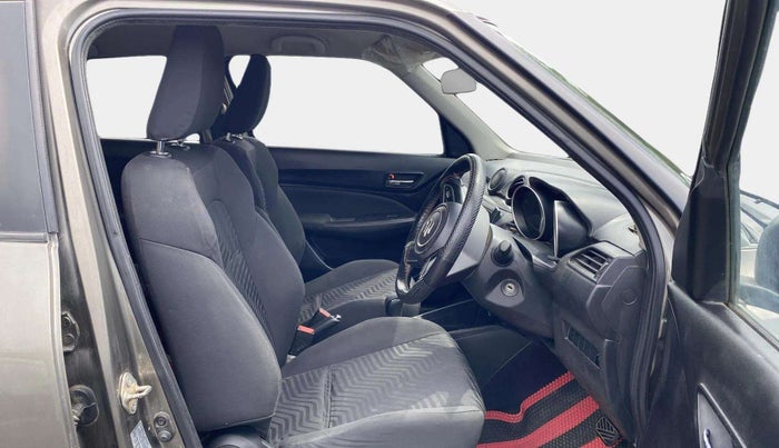 2019 Maruti Swift VDI AMT, Diesel, Automatic, 1,42,610 km, Right Side Front Door Cabin