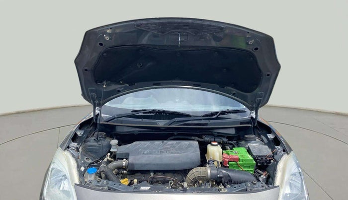 2019 Maruti Swift VDI AMT, Diesel, Automatic, 1,42,610 km, Open Bonet