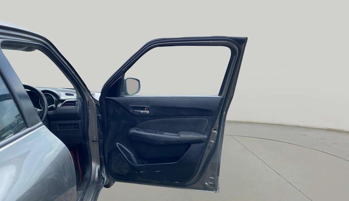 2019 Maruti Swift VDI AMT, Diesel, Automatic, 1,42,610 km, RHS Front Door