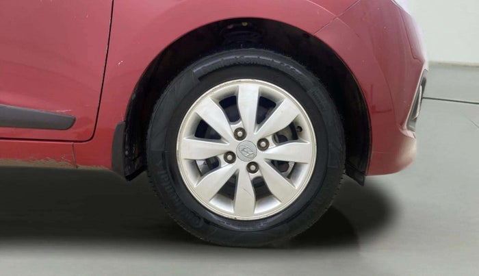 2016 Hyundai Xcent SX 1.2, Petrol, Manual, 67,811 km, Right Front Wheel
