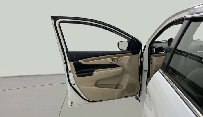 2018 Maruti Ciaz DELTA 1.5 SHVS MT PETROL, Petrol, Manual, 49,626 km, LHS Front Door