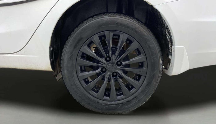 2018 Maruti Ciaz DELTA 1.5 SHVS MT PETROL, Petrol, Manual, 49,626 km, Left Rear Wheel
