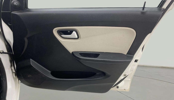 2020 Maruti Alto LXI, Petrol, Manual, 74,465 km, Driver Side Door Panels Control